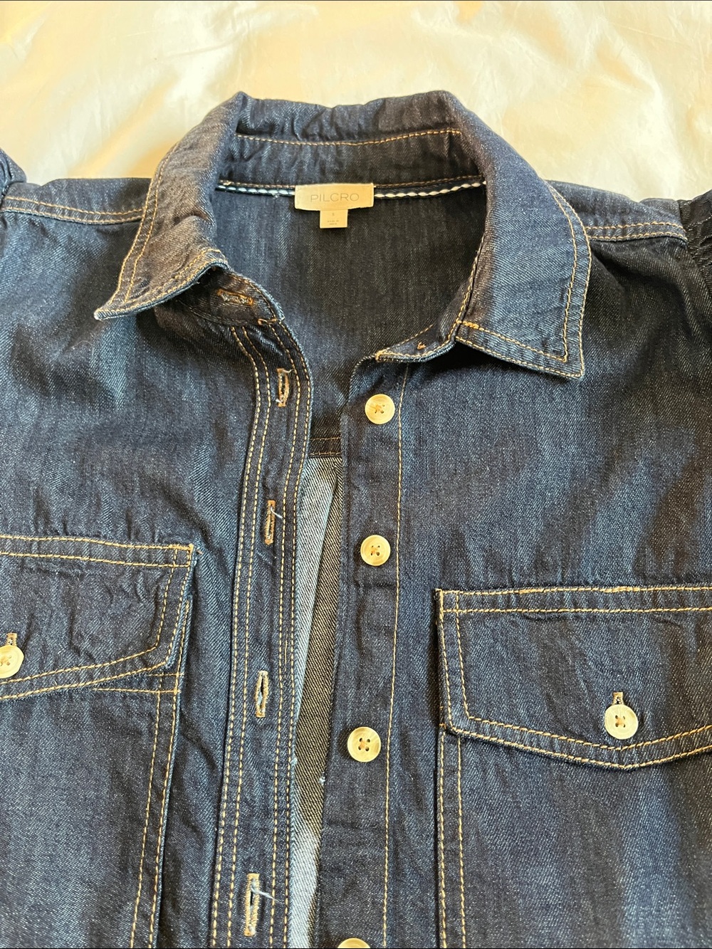 Ozzi Ruffle-Sleeve Buttondown Shirt by Pilcro Anthropologie denim puff sleeve - Picture 4 of 9